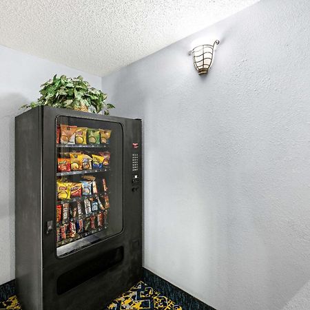 Econo Lodge London Kültér fotó