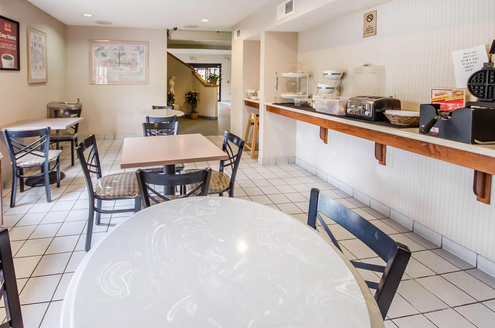 Econo Lodge London Kültér fotó