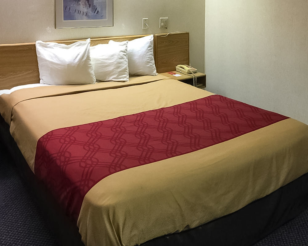 Econo Lodge London Kültér fotó